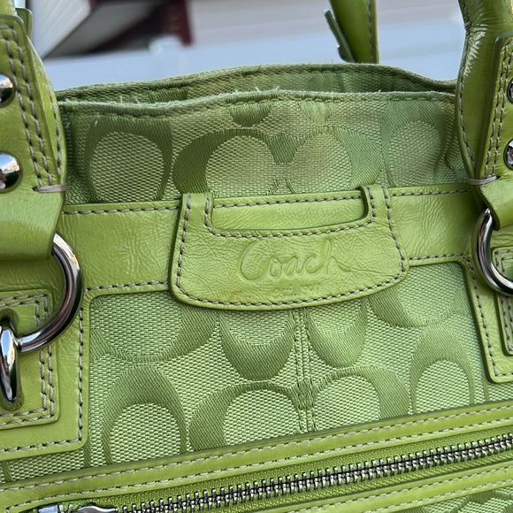 Coach Penelope Lime Green Shoulder Satchel Bag - Picture 2 of 10